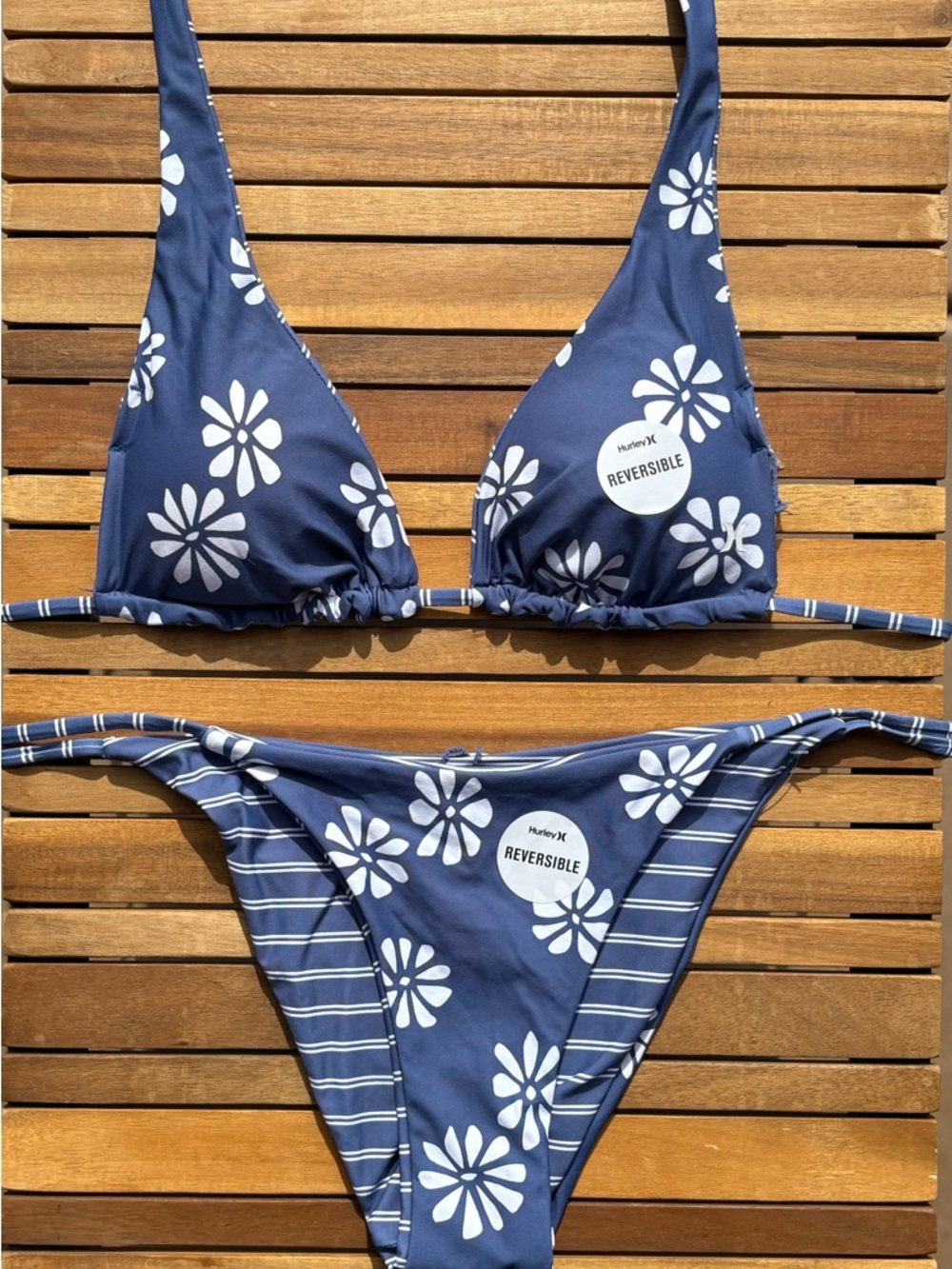 SMALL NWT Hurley Navy Blue & White Reversible Floral Striped Triangle Bikini - Picture 6 of 6